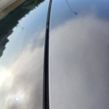 BMW Cam Fitili Ve Kapı İç Kolu Yıpranma