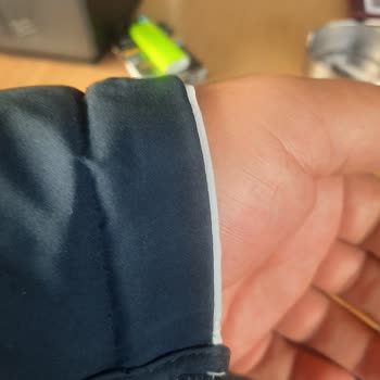 Nautica Mont Dikiş Atması Var
