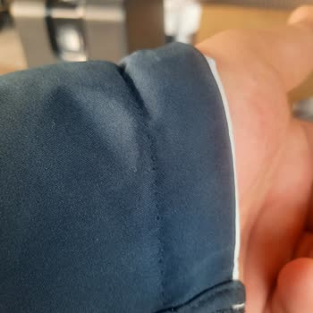 Nautica Mont Dikiş Atması Var