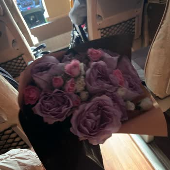 Lilyana Flowers Çiçek Buketi Görseldeki İle Alakası Olmaması