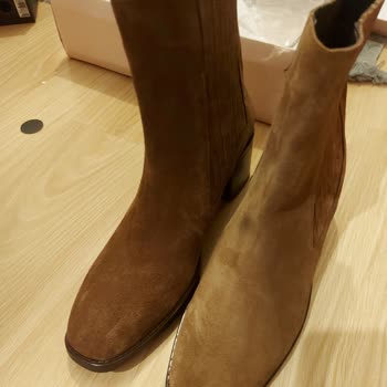 Elle Ayakkabı Ellede Topuklu Bot Mağduriyeti