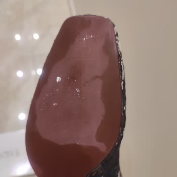 Yargıcı Tabanı Aşınmış Ayakkabı Gönderimi