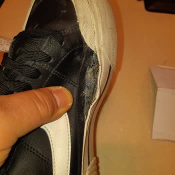 Antares Deichmann Mağazasının Sorumsuzluğu