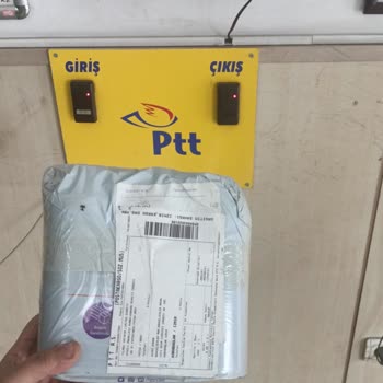 PTT Kargo PTT Karabağlar Posta Dağıtım Merkezi Tam Bir Pişmanlık