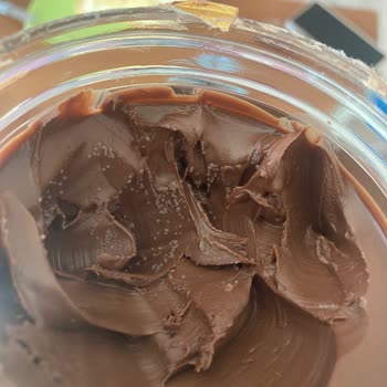 Nutella'da Beyaz Kabarcıklar