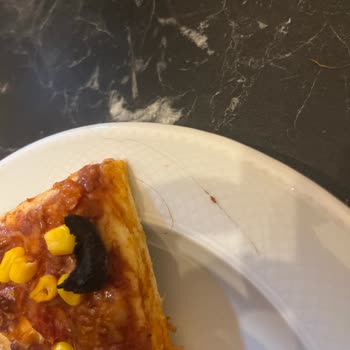 SuperFresh Paket Pizza İçinden Saç Çıkmış Olası Ne Üzücü