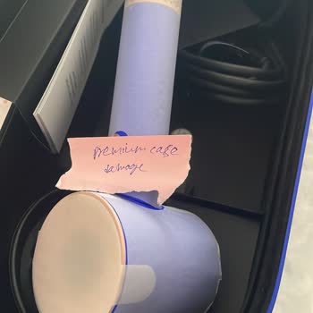 Dyson Supersonic Saç Kurutma Makinesi "kasa Hasarı" Notuyla Gönderi