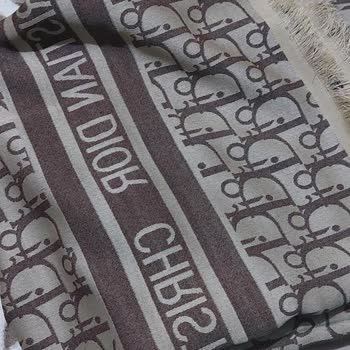 Organic Scarfs Organic Scarf İsimli Sayfa Sipariş Olan Şalımı Yanlış Gönderdi.