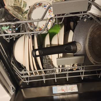 Arçelik 6167 Bulaşık Makinesi Kapak Açılıyor.