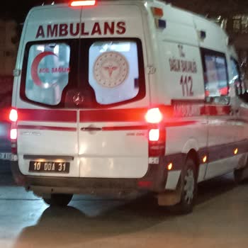 Balıkesir Devlet Hastanesi İlgisiz Ve Bilgisiz Sağlık Personelleri!