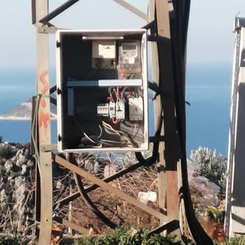 Migros Elektrik Panosunu Pano Kapağı