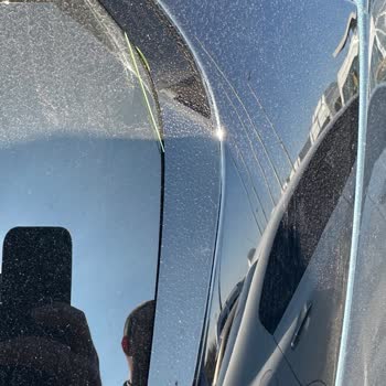 Fiat Arabam Fırça İle Yıkanmış