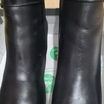 Venüs Ayakkabıdan Şikayetçiyim!