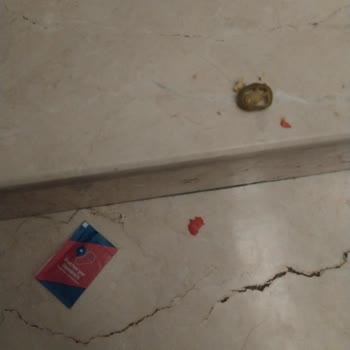 Domino's Pizza Yere Düşen Pizza