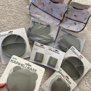 Oioi Markası Meyve Püre Emziği