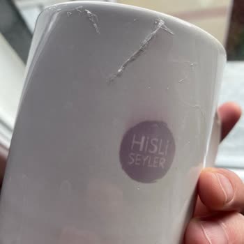 Güzel Kelimeler Dükkanı Soyulan Ürün, Sticker Kaplama Kupa