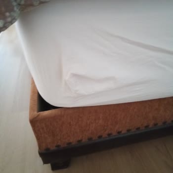 Kusurlu Ürün English Home Lastikli Çarşaf