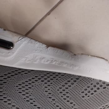 Intersport Ayakkabının Deforme Olması Ve Koku Yapması