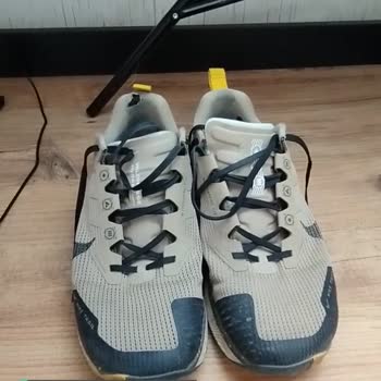 Koray Spor Nike Ayakkabı İç Astar Yırtılması