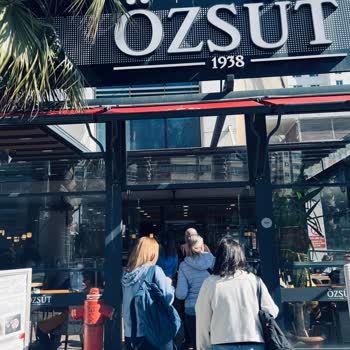 Özsüt Garson Tavırları Ve Kalitesizliği