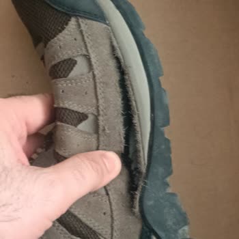 Columbia Outdoor Bot Mağduriyeti