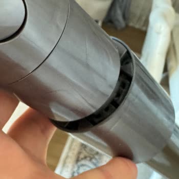 Dyson V15 Vacuum Stuck in Repair Cycle with Mismatched & Damaged Parts!