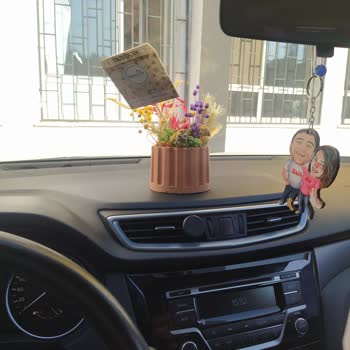 Taze Çiçek (tazecicek.com) Tazecicek Resimlerdeki Çiçeği Göndermiyor.