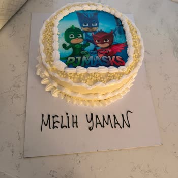 Özdilek AVM İstenilen Dışında Pasta Teslim Edildi