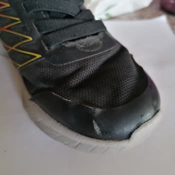 Skechers Kalitesiz Ürünleri İle Tüketicisini Mağdur Ediyor!