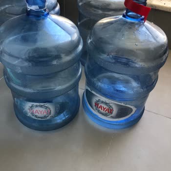 Hayat Suyun İnsan Sağlı İle Oynayan Damacanaları