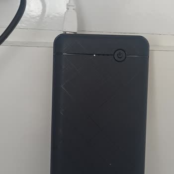 İdefix Ve Philips Kısa Süre Sonra Bozulan Powerbank İle İlgilenmedi