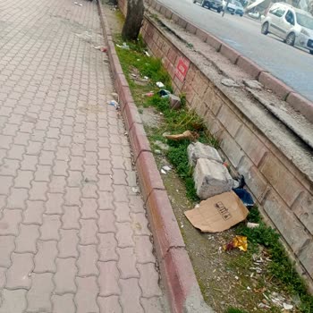 Selçuklu Belediyesi Fatih Mahallesi'nin Temizlik Ve Asfalt İhtiyacı
