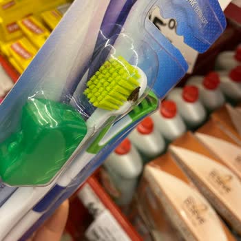 Difaş Diş Fırçasından Böcek Çıktı