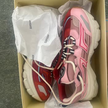 Beymen Axel Arigato Sneakers Kalite Problemi