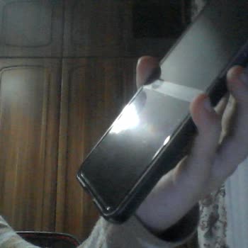 Samsung Telefon Z Flip 4 Ekran Sıkıntısı
