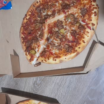 Domino's Pizza İstinye Pişmanlıktır