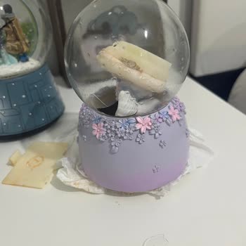 Köstebek Mağazaları Kar Kürem Durup Dururken Patladı