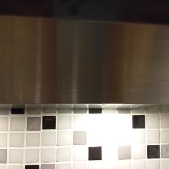 Bosch Davlumbaz Üzerinde Leke Bırakıyor Tavsiye Etmeyin