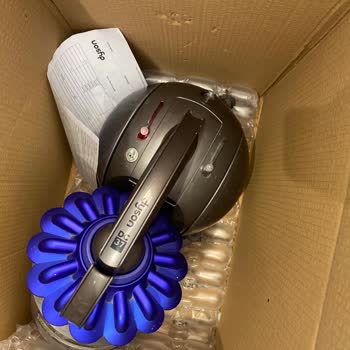 Dyson Emekli Kampanyasına Giden Ve İki Ay Sonra Eksik Gelen Süpürge