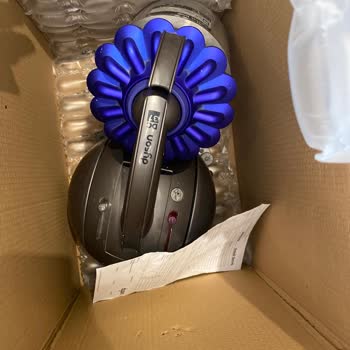 Dyson Emekli Kampanyasına Giden Ve İki Ay Sonra Eksik Gelen Süpürge