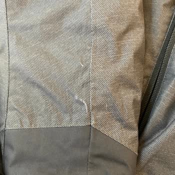 Decathlon Beyaz Çizgi Ve Yırtık Sorunu