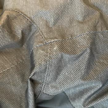 Decathlon Beyaz Çizgi Ve Yırtık Sorunu