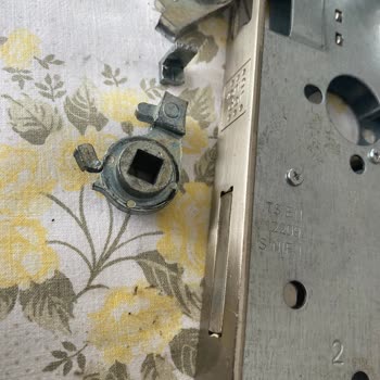 Daf Kilit Evde Kapı Arızasıyla Güvensizlik Hissi