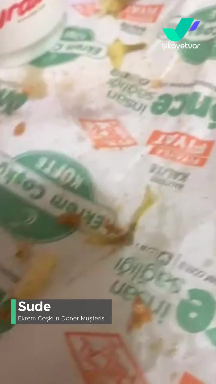 Ekrem Coşkun Döner Şikayetçiyim Midemiz Kalktı 3 Döner Almıştık! videonun kapak resmi