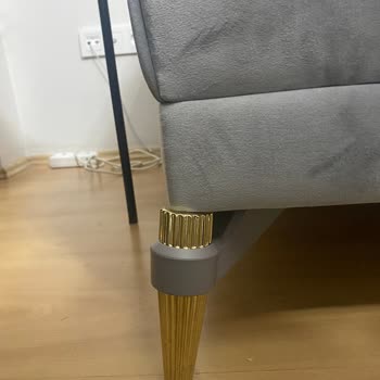 Gündoğdu Mobilya Koltuk Ayaklarında Yamulma