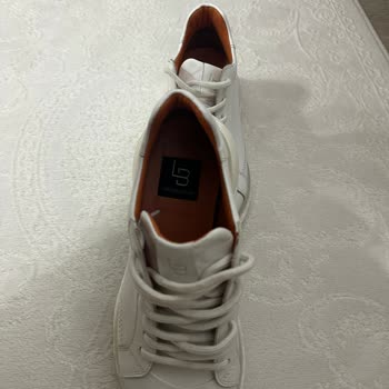 Bulldozer Müşterilerini Aldatıcı Yanıltıcı Bir Şekilde Ürün Satmak