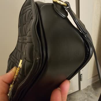 Exxe Selection Love Moschino Çanta Kısa Sürede Soyuldu