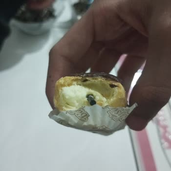 Furkan Baysak Pastaneleri Tatlıdan Kablo Çıktı