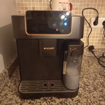 Arçelik Tam Otomatik Espresso Makinesi