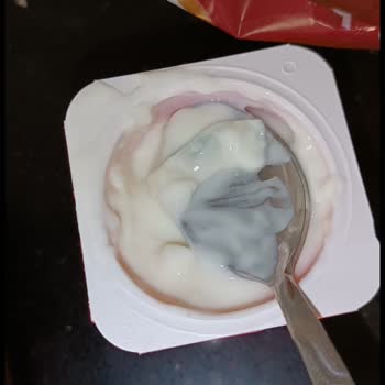 BİM Dostino Danino Yeşil Cisim Çıktı